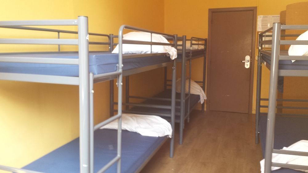 Van Gogh Youth Hostel City Centre Saint-Josse-ten-Noode Екстериор снимка