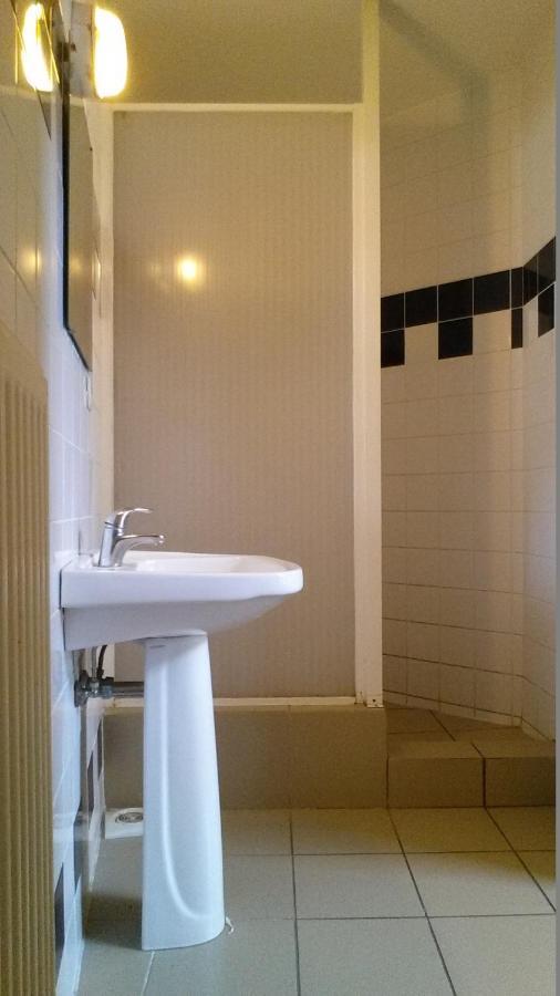 Van Gogh Youth Hostel City Centre Saint-Josse-ten-Noode Екстериор снимка