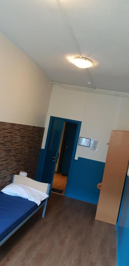 Van Gogh Youth Hostel City Centre Saint-Josse-ten-Noode Екстериор снимка
