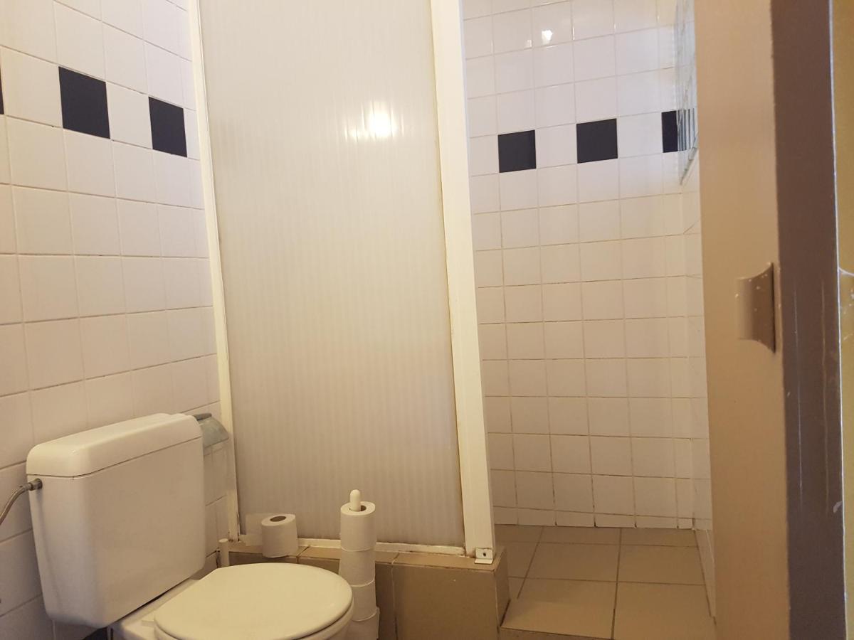 Van Gogh Youth Hostel City Centre Saint-Josse-ten-Noode Екстериор снимка