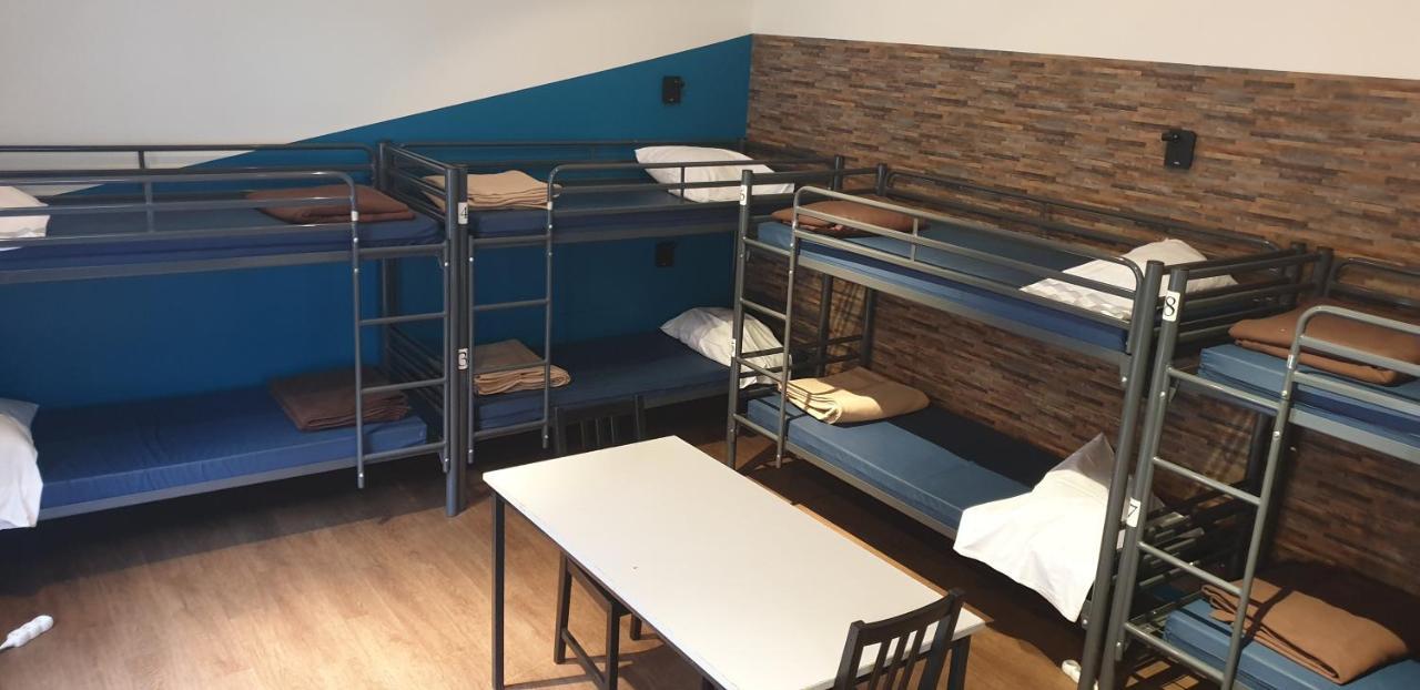 Van Gogh Youth Hostel City Centre Saint-Josse-ten-Noode Екстериор снимка