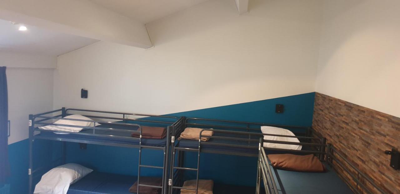 Van Gogh Youth Hostel City Centre Saint-Josse-ten-Noode Екстериор снимка